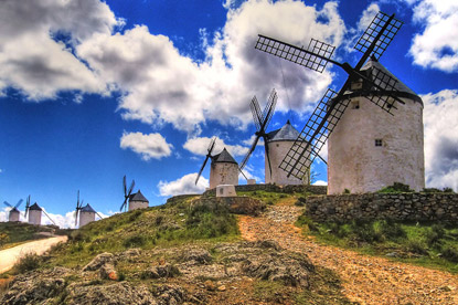  Windmills of Consuegra (photo by HERROJO - CC-SA 3.0 Spain license)