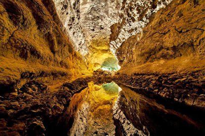 Cueva de los Verdes (photo by Luc Viatour / www.Lucnix.be - CC Attribution 3.0 Unported license)